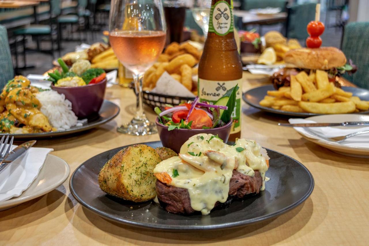 Gawler Arms Hotel Esterno foto